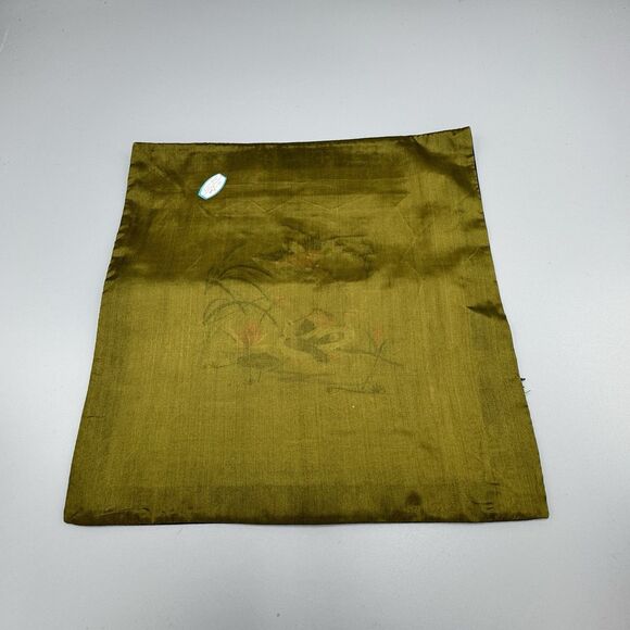 Vtg Chinese Silk Art Embroidered Square Green Frameable Panel Ducks on Lily Pond - Picture 4 of 6